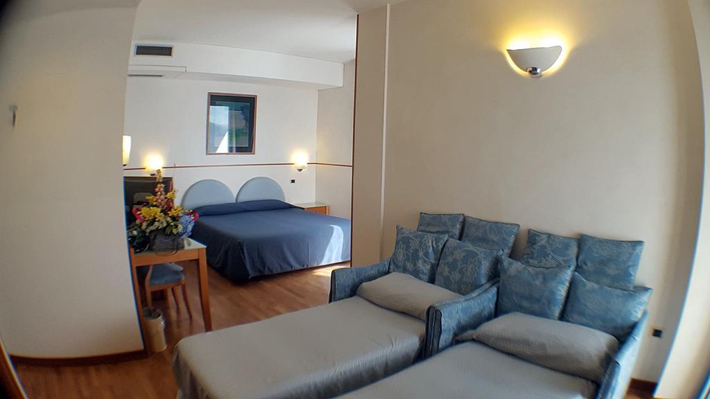 Hotel Baia Flaminia Pesaro Exteriér fotografie